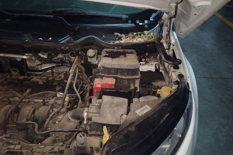 Used Ford EcoSport 2013 1.5L Automatic Fashion Model Engine Bay Left