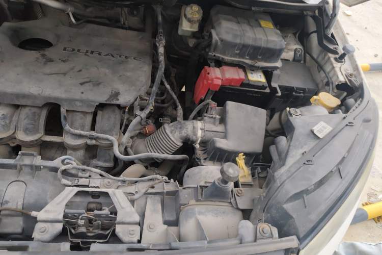 Used Ford EcoSport 2013 1.5L Automatic Prestige Model Engine Bay Left