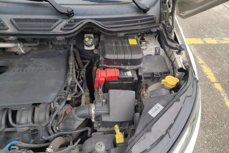 Used Ford EcoSport 2013 1.5L Manual Comfort Model Engine Bay Left