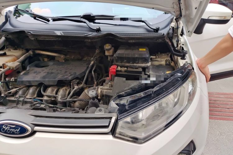 Used Ford EcoSport 2013 1.5L Automatic Fashion Model Engine Bay Left