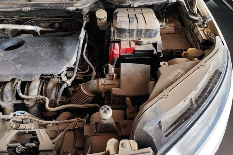 Used Ford EcoSport 2013 1.5L Manual Fashion Model Engine Bay Left