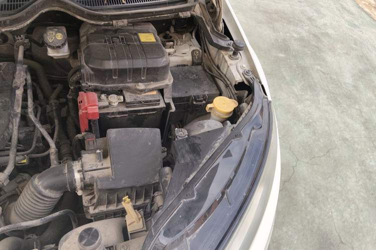 Used Ford EcoSport 2013 1.5L Automatic Prestige Model Engine Bay Left