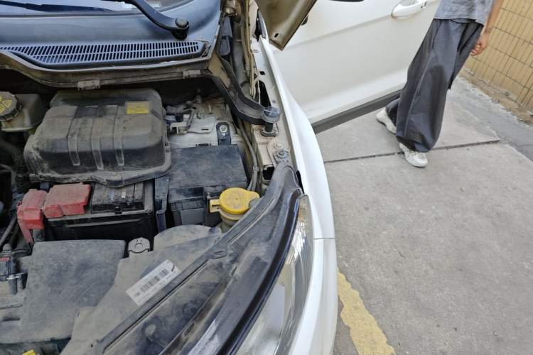 Used Ford EcoSport 2013 1.5L Automatic Prestige Model Engine Bay Left