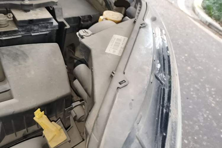 Used Ford EcoSport 2013 1.5L Automatic Fashion Model Engine Bay Left