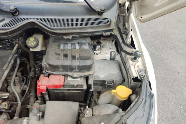 Used Ford EcoSport 2013 1.5L Automatic Fashion Model Engine Bay Left