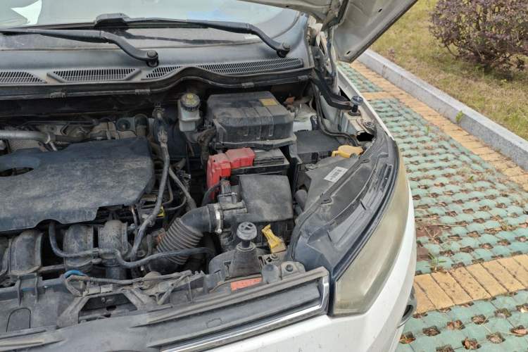 Used Ford EcoSport 2013 1.5L Automatic Prestige Model Engine Bay Left