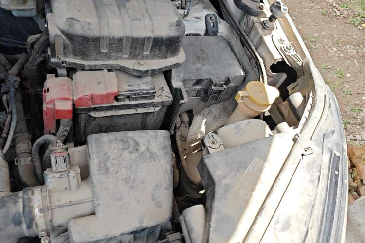 Used Ford EcoSport 2013 1.5L Automatic Prestige Model Engine Bay Left