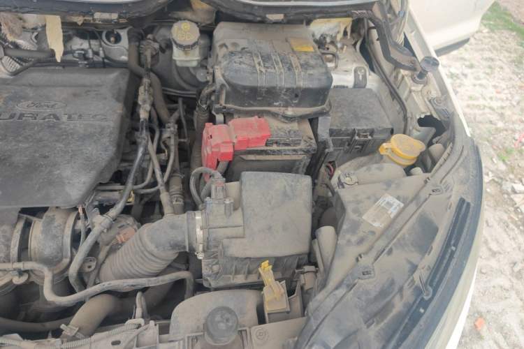 Used Ford EcoSport 2013 1.5L Automatic Prestige Model Engine Bay Left