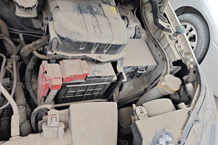 Used Ford EcoSport 2013 1.5L Automatic Prestige Model Engine Bay Left