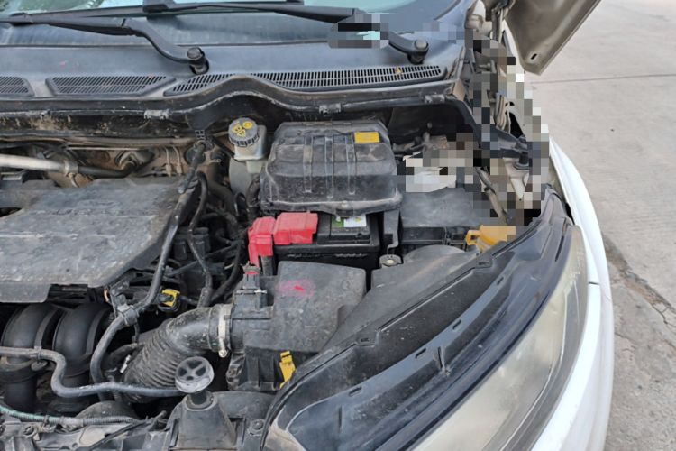 Used Ford EcoSport 2013 1.5L Automatic Prestige Model Engine Bay Left