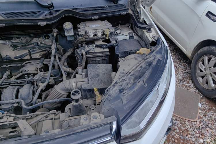 Used Ford EcoSport 2013 1.5L Automatic Prestige Model Engine Bay Left