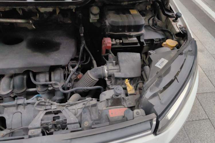 Used Ford EcoSport 2013 1.5L Automatic Fashion Model Engine Bay Left