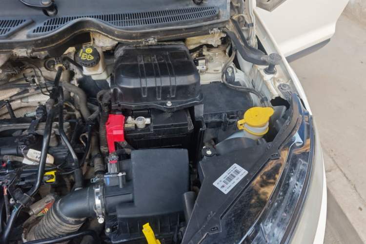 Used Ford EcoSport 2013 1.5L Automatic Prestige Model Engine Bay Left
