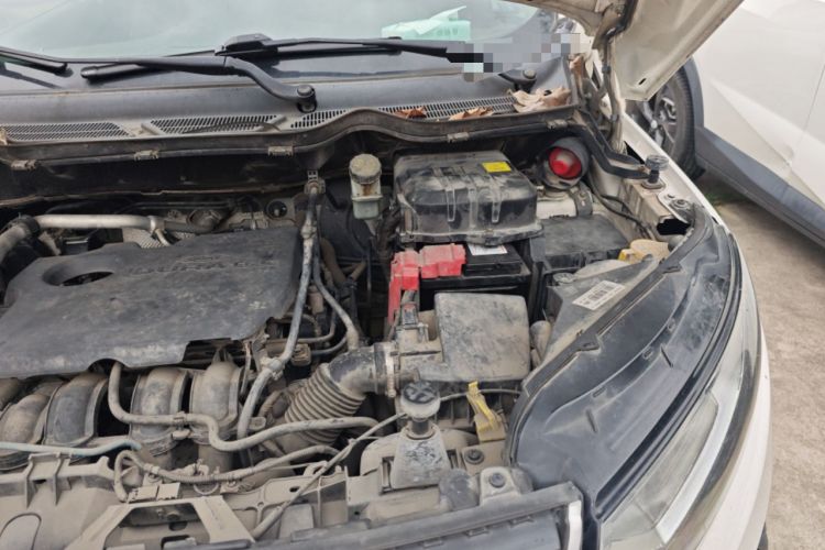 Used Ford EcoSport 2013 1.5L Automatic Fashion Model Engine Bay Left