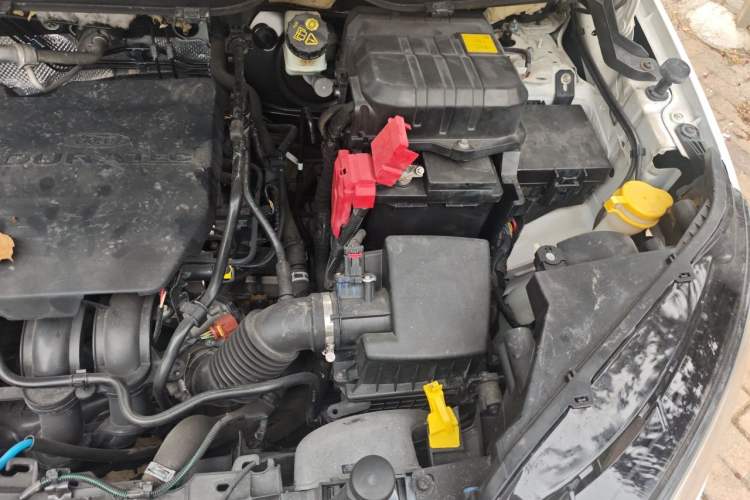 Used Ford EcoSport 2013 1.5L Automatic Prestige Model Engine Bay Left