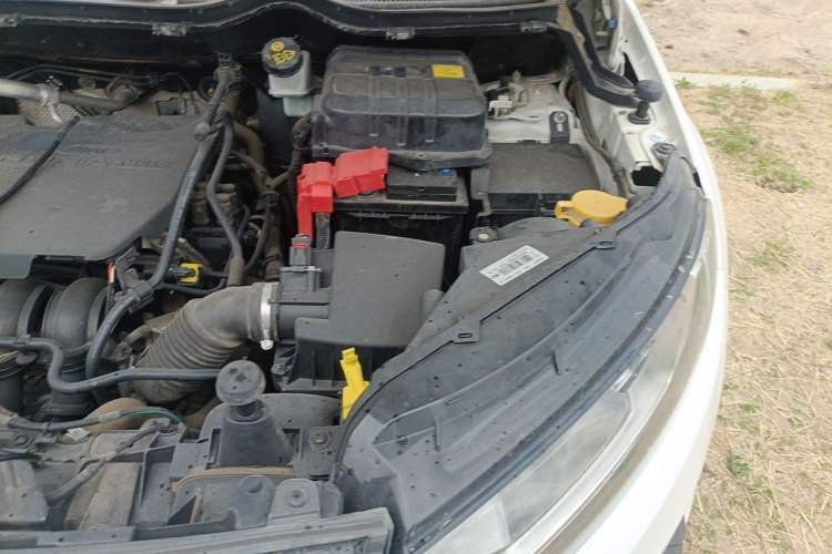 Used Ford EcoSport 2013 1.5L Manual Comfort Model Engine Bay Left