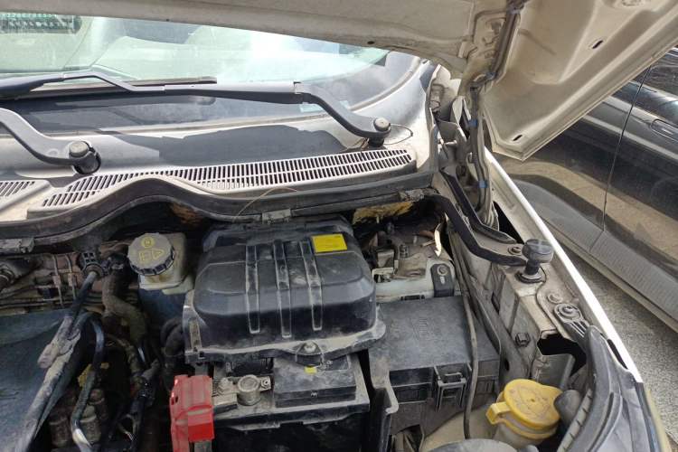 Used Ford EcoSport 2013 1.5L Automatic Prestige Model Engine Bay Left