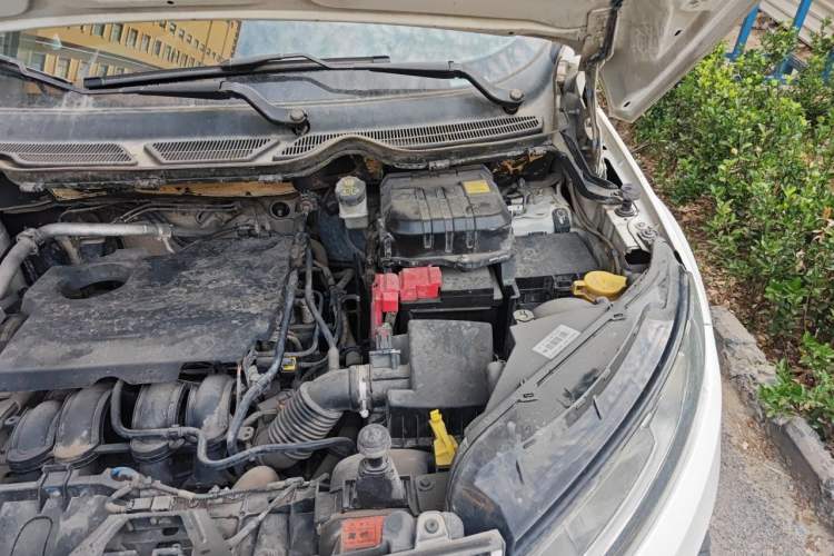 Used Ford EcoSport 2013 1.5L Automatic Fashion Model Engine Bay Left