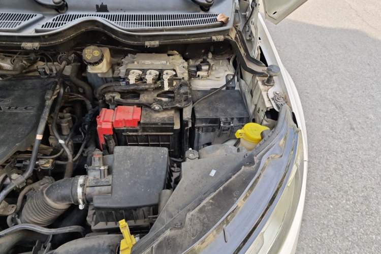 Used Ford EcoSport 2013 1.5L Automatic Fashion Model Engine Bay Left