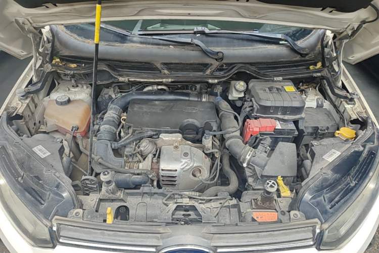 Used Ford EcoSport 2013 1.0L GTDi Manual Luxury Model Engine Bay