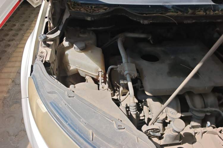 Used Ford EcoSport 2013 1.5L Automatic Fashion Model Engine Bay Right