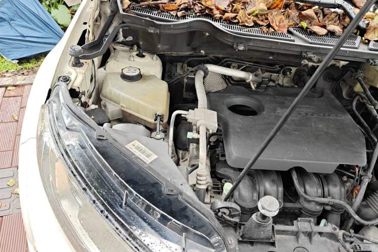 Used Ford EcoSport 2013 1.5L Automatic Fashion Model Engine Bay Right