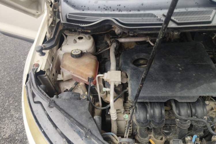 Used Ford EcoSport 2013 1.5L Automatic Fashion Model Engine Bay Right