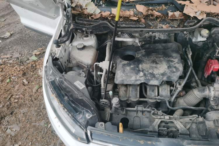 Used Ford EcoSport 2013 1.5L Automatic Prestige Model Engine Bay Right