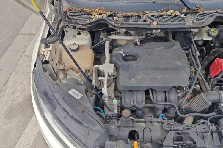 Used Ford EcoSport 2013 1.5L Automatic Prestige Model Engine Bay Right
