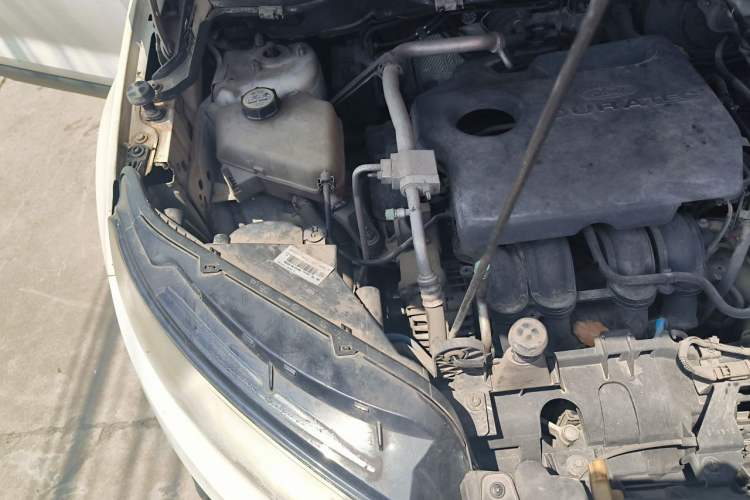 Used Ford EcoSport 2013 1.5L Automatic Fashion Model Engine Bay Right