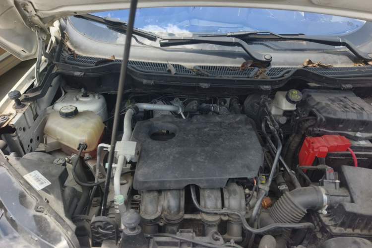 Used Ford EcoSport 2013 1.5L Automatic Prestige Model Engine Bay Right