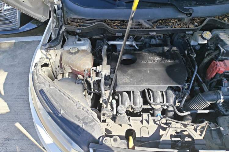 Used Ford EcoSport 2013 1.5L Manual Fashion Model Engine Bay Right