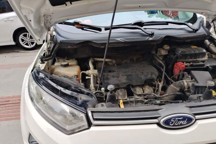 Used Ford EcoSport 2013 1.5L Automatic Fashion Model Engine Bay Right