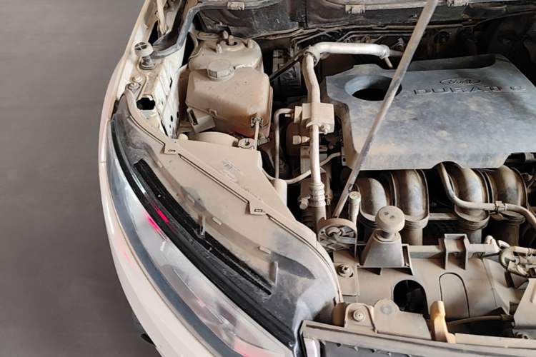 Used Ford EcoSport 2013 1.5L Manual Fashion Model Engine Bay Right