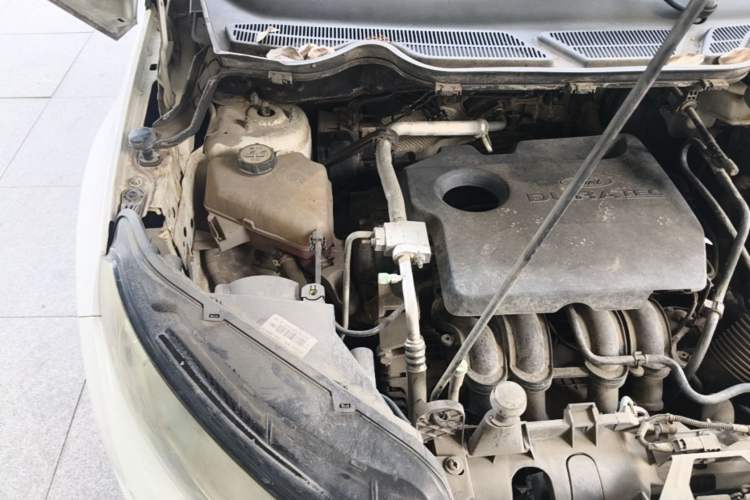 Used Ford EcoSport 2013 1.5L Automatic Fashion Model Engine Bay Right
