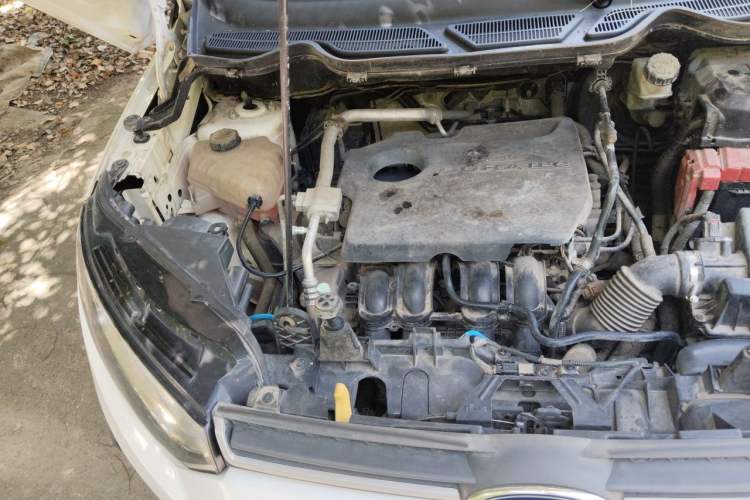 Used Ford EcoSport 2013 1.5L Automatic Fashion Model Engine Bay Right