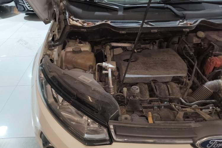 Used Ford EcoSport 2013 1.5L Automatic Prestige Model Engine Bay Right