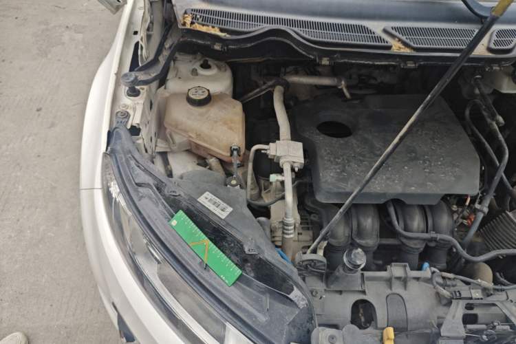 Used Ford EcoSport 2013 1.5L Automatic Prestige Model Engine Bay Right