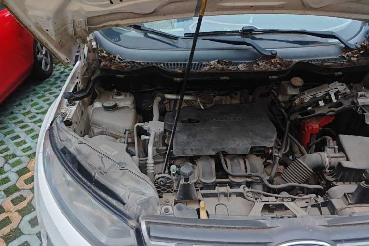 Used Ford EcoSport 2013 1.5L Manual Comfort Model Engine Bay Right
