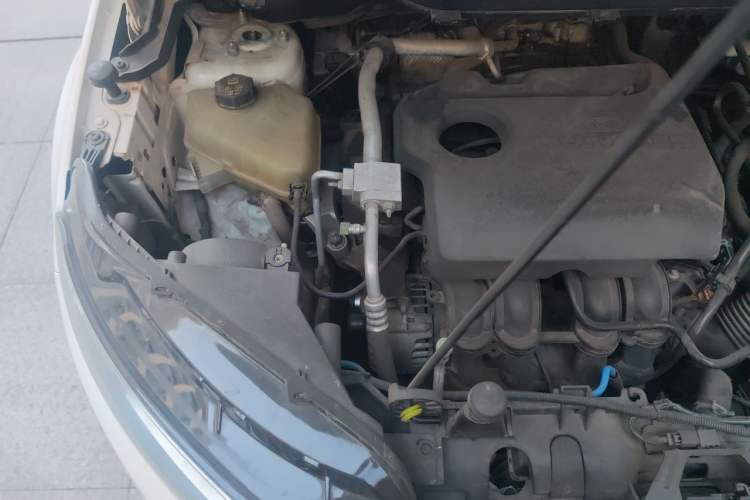 Used Ford EcoSport 2013 1.5L Automatic Fashion Model Engine Bay Right
