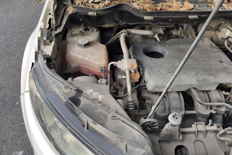 Used Ford EcoSport 2013 1.5L Automatic Fashion Model Engine Bay Right