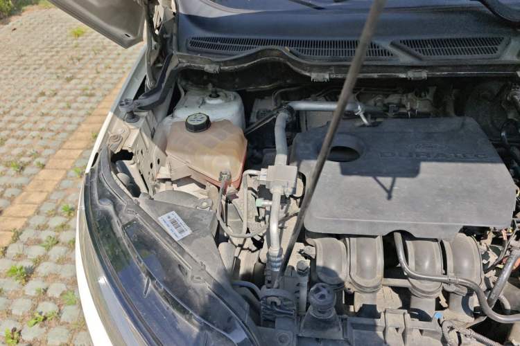 Used Ford EcoSport 2013 1.5L Automatic Fashion Model Engine Bay Right