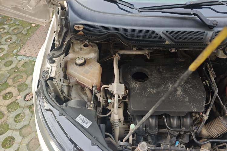 Used Ford EcoSport 2013 1.5L Automatic Prestige Model Engine Bay Right