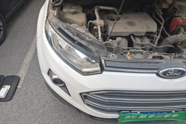 Used Ford EcoSport 2013 1.5L Automatic Prestige Model Engine Bay Right