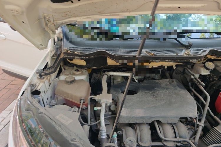 Used Ford EcoSport 2013 1.5L Automatic Prestige Model Engine Bay Right