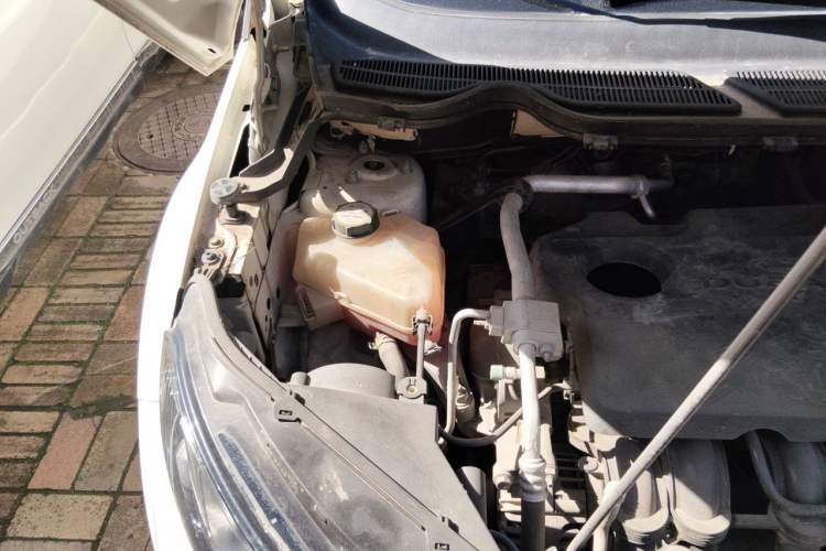 Used Ford EcoSport 2013 1.5L Automatic Prestige Model Engine Bay Right