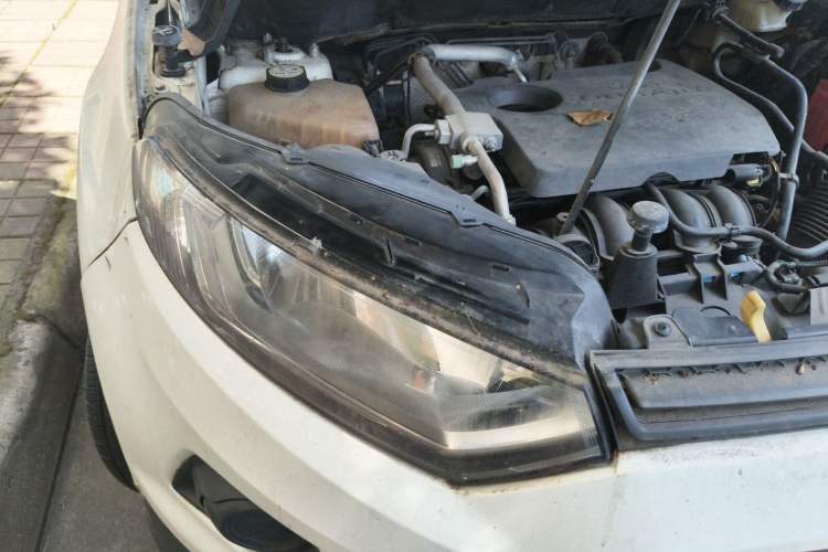 Used Ford EcoSport 2013 1.5L Manual Comfort Model Engine Bay Right