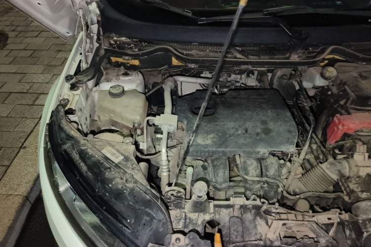 Used Ford EcoSport 2013 1.5L Automatic Fashion Model Engine Bay Right