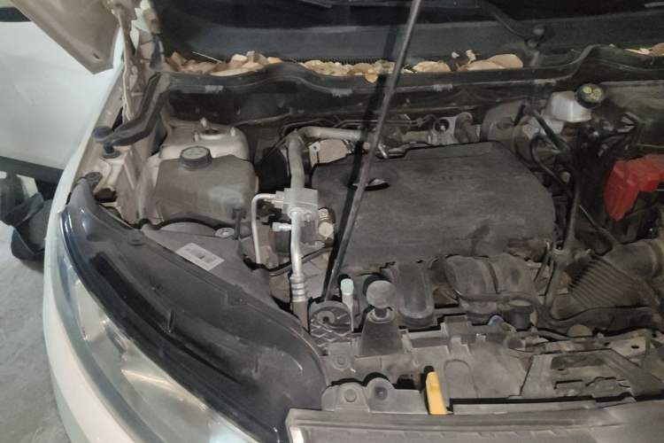 Used Ford EcoSport 2013 1.5L Automatic Fashion Model Engine Bay Right