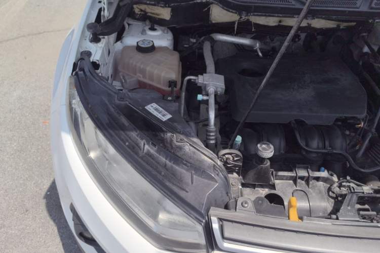 Used Ford EcoSport 2013 1.5L Manual Fashion Model Engine Bay Right
